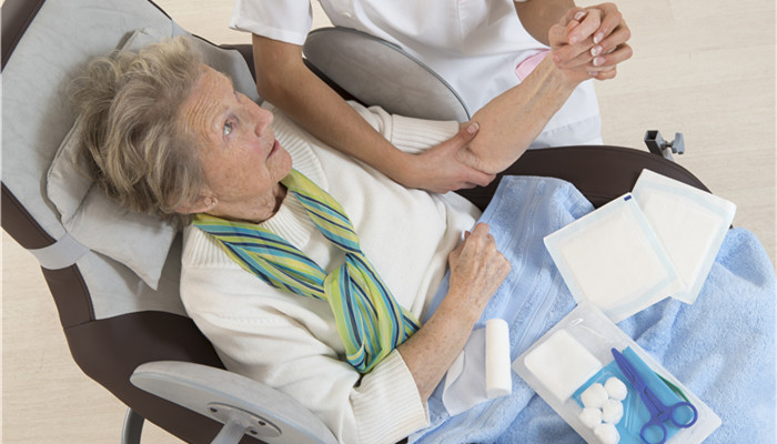 ����(f��)�t(y��)���a(ch��n)�I(y��)���ٰl(f��)չ ��֫(li��n)��(d��ng)����(f��)�x�ИI(y��)�l(f��)չǰ���^��