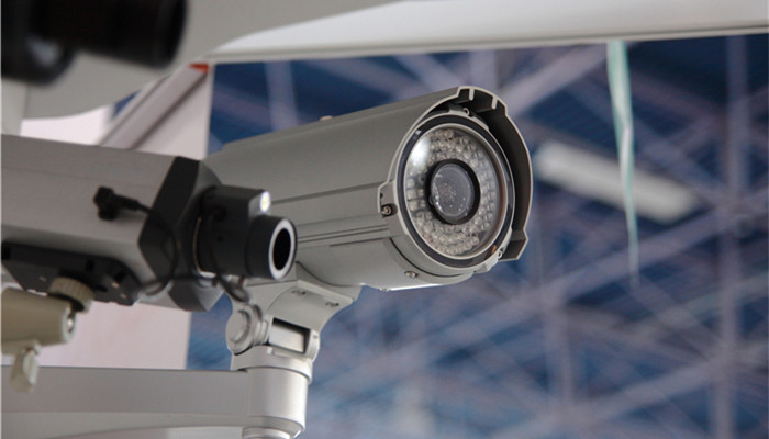 CISI򲻔Uչ ИIlչǰ^